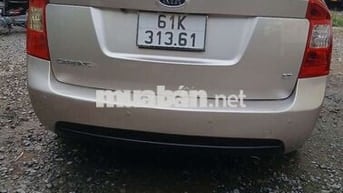 Kia Carens Vàng cát 7 chỗ