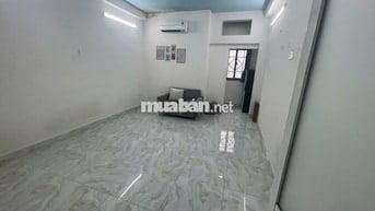 Phòng trọ trống 25m2 Đường chính Hồng Bàng Q.11