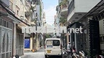 nhà rẻ nội htất mới , có 1 khong 2