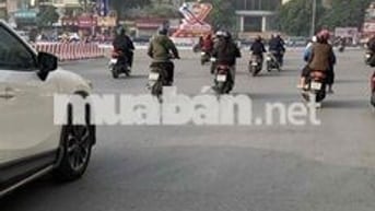 Khu Vip ! TT Phương Mai Lô góc 3 mặt thoáng - DT 115m2 - Ô Tô đỗ