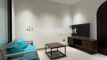 Cho thuê CCMN ở Ngọc Thụy, gần cầu Long Biên full đồ, 1N1K, giá 7tr