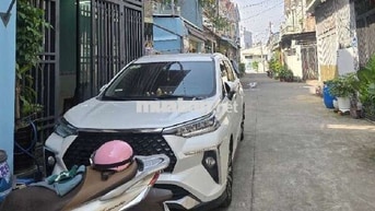 NHÀ ĐẸP 1 TRỆT 2 LẦU – Ở NGAY – HẺM XE HƠI TRÁNH – ĐÔNG HÒA, DĨ AN