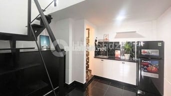 PHÒNG SANG XỊN MỊN - GÁC 1M8 - NGAY TÔN THẤT THUYẾT, GẦN KHÁNH HỘI, Q1