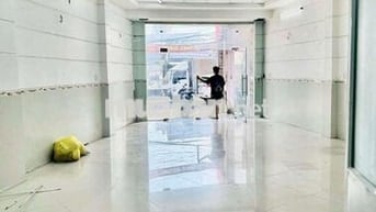 Mặt bằng kinh doanh 100m2 mặt tiền đường Trần Thị Năm