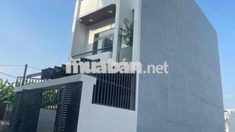 NHÀ 2LẦU 1TRỆT GẦN CẦU HOÁ AN. dt 86m2, 4p ngủ, sân xe hơi 7 chỗ.