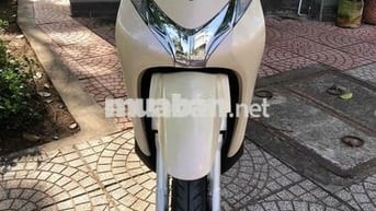 Anh chị em mến alo e ạ