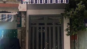 Nhà mặt tiền nguyên căn, sát trường học, cao ốc VP, cho thuê giá rẻ