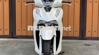 Honda SH 125i CBS 2025 Trắng