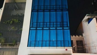 Cho thuê tòa nhà : NHÀ 6 TẦNG KẾT CẤU XÂY CHUẨN VĂN PHÒNG - TM PCCC