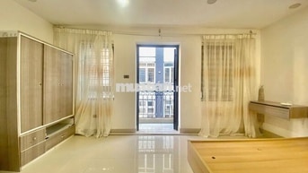 Cho Thuê căn hộ tầng 4 Phố Lò Đúc - 40m2 - 1 ngủ ,1 khách - 7.5 triệu