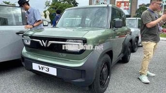 VinFast VF3 Xanh lá