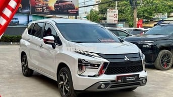 Xpander premium xe chính hãng trả trước 160tr