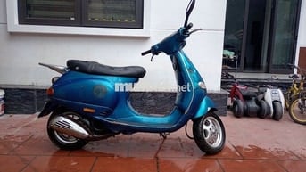 Piaggio Vespa ET4 màu Xanh