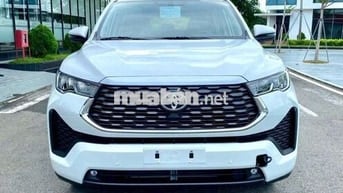 Toyota Innova Cross 2026 2.0L Trắng