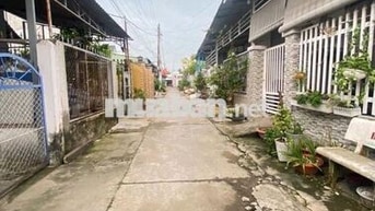 Kẹt tiền bán nhà gấp thương lượng mạnh