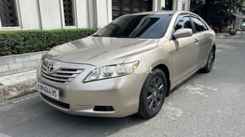 Toyota Camry LE 2007