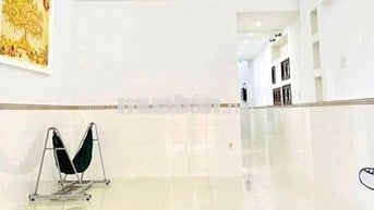 Nhà Trệt Lửng 3PN Hẻm Đường 30/4 chỉ 8 triệu