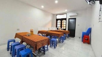 Nhà Mặt Tiền Hoàng Diệu Có Dòng Tiền  Gần Biển Hướng Đông Na