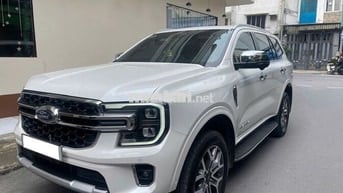 Ford Everest 2024 Titanium 4x4 15.000 km