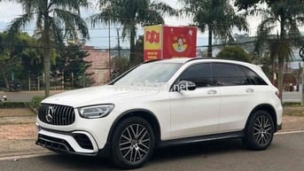 Mercedes Benz GLC Class 2022 - 45000 km