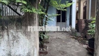 Phòng trọ rộng, có sân, có bếp thoáng, yên tĩnh không chung chủ