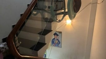 3 x 6 1 trệt 2 lầu sổ hồng chính chủ