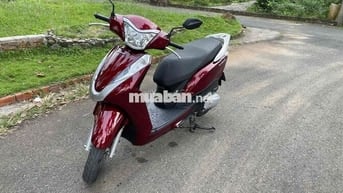 Honda Lead 125cc màu Đỏ