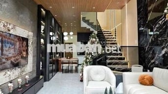 NHÀ 3 TẦNG 3 MÊ KIỆT OTO TÔ HIỆU