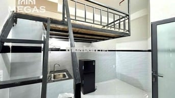 CĂN HỘ CÓ GÁC NGAY CỬA SỔ RỘNG RÃI - THOÁNG MÁT ĐẦY ĐỦ NỘI THẤT