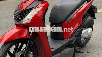 Honda Dylan màu Đỏ