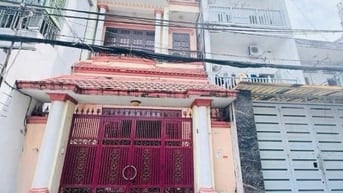 Bán nhà rộng đẹp 3 lầu (5x22) 891/ Nguyễn Kiệm p3 Gò Vấp Bệnh viện 175