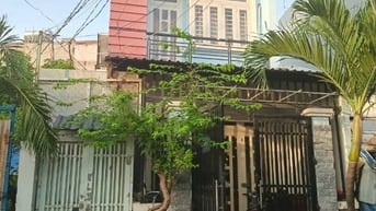 Mặt tiền hẻm xe tải 11 tỷ 200 triệu