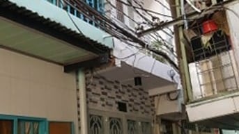 CHO THUÊ NHÀ 1 TRỆT 2 LẦU - 2PN- 2 BAN CÔNG - 2 WC (ĐẦY ĐỦ TIỆN ÍCH) 