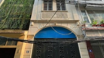 Cho thuê nhà ngõ 162 Lê Trọng Tấn, TX, DT > 60m2, MT >6m, có gara