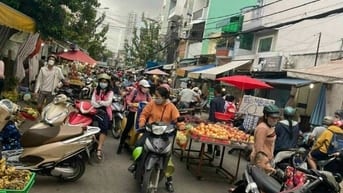 Bán nhà MTKD đường số 17, vị trí ngay chợ Tân Quy quận 7. dt 4.3x19m