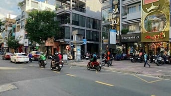 Bán nhà MT Lê Văn Sỹ, P12, Q3, 5.8x16m, 5 tầng hướng Đông Bắc, 35tỷ tl