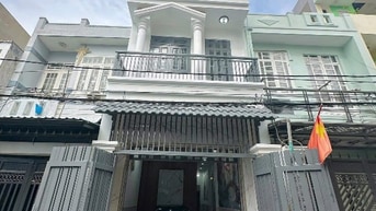 Bán gấp! Nhà ĐS30, P6, Q. Gò Vấp, HXH, full nội thất, giá 3.790 tỷ, LH