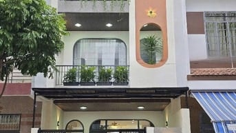 Nhà 3 Tầng Ngay Vòng Xoay An Lạc. Cho thuê 17tr/tháng. 850 Triệu