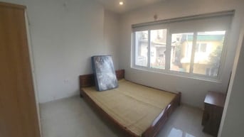 CHO THUÊ CĂN HỘ TẦNG 3 NHÀ MẶT ĐƯỜNG CÓ THANG MÁY, GẦN TRƯỜNG HỌC, CHỢ