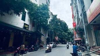Bán Nhà KBT 5,5 Tầng Mặt Phố Trần Quang Diệu MB;57,5m Cho Thuê 50tr/T.