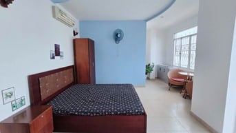 Ngay Phạm Văn Đồng, cầu vượt Linh Xuân, Phòng full nội thất, rộng rãi