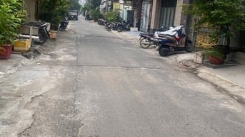 Bán nhà hẻm 5m Gò Dầu 4,3 x 13m gác lửng giá 5,9 tỷ 