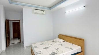 NHÀ ĐẸP 5PN sẵn máy lạnh khu tên lửa ngay aeon Bình Tân