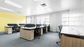 Cho thuê bàn ​​làm việc chung từ 2tr3/ tháng tại Regus MACH Building