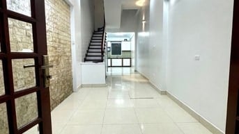  ĐÔNG NGẠC - BÁN NHÀ KHU PHÂN LÔ -Ô TÔ ĐỖ CỬA – 2 THOÁNG GẦN PHỐ 