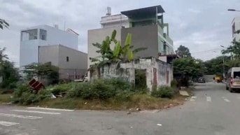 Chủ cần bán lô góc sát chung cư Ricca đg Gò Cát đi vào (Dt: 126m, 9ty)