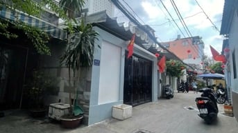 Bán nhà riêng 1 trục thẳng hẻm XH Lê Đức Thọ, P.16,Q. Gò Vấp, DT 151m