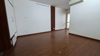 Bán căn hộ chung cư tòa Thăng Long tower số 33 Mạc Thái Tổ. Dt 81,4m2.
