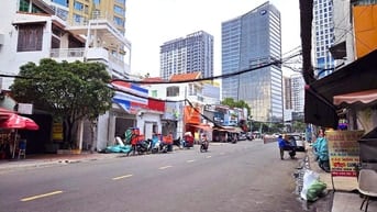 Bán nhà Quận 3, Đường Điện Biên Phủ, gần ngã tư, 214m2 đất, 2 tầng