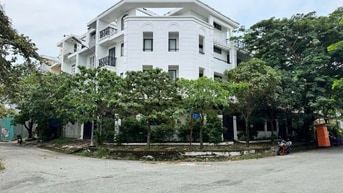 Bán Biệt thự KDC 13E 12x20m đất 228m DTSD 600m
